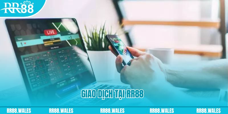 18win trong baccarat, ai là người chia bài chính？